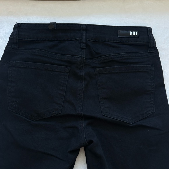 Kut from the Kloth black Denim Pants
Size 0
Brand Kut
Color Black - Picture 8 of 10